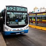 El boleto mínimo del transporte público bonaerense supera los $1.050 y varía según la distancia del viaje. El boleto mínimo del transporte público bonaerense supera los $1.050 y varía según la distancia del viaje.