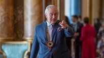 coronacion del rey carlos iii: ¿quien sera el representante argentino en la ceremonia?