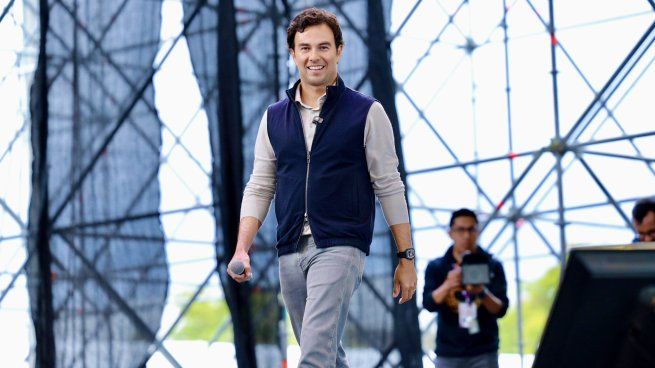 Hasta el sitio oficial de la Fórmula 1 da como un hecho el regreso de Sergio Checo Pérez en 2026. La escudería: Cadillac.