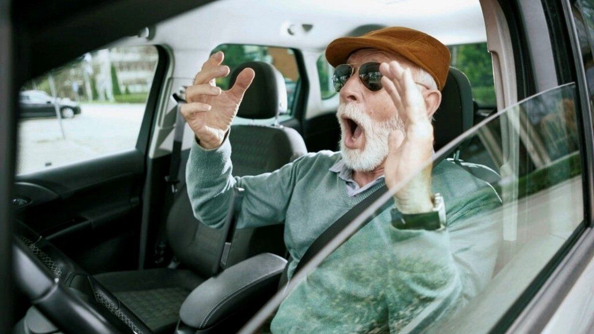 From what age should stop handling? What reveals an international study