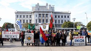 Jubilados reclaman un aumento mayor al 1% en las prestaciones mínimas. Jubilados reclaman un aumento mayor al 1% en las prestaciones mínimas.