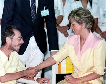 Reino Unido: el Príncipe Enrique promete terminar el trabajo de Diana sobre el VIH