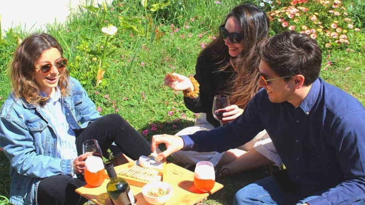 Este supermercado ofrece descuentos especiales para los clientes que se vayan de picnic