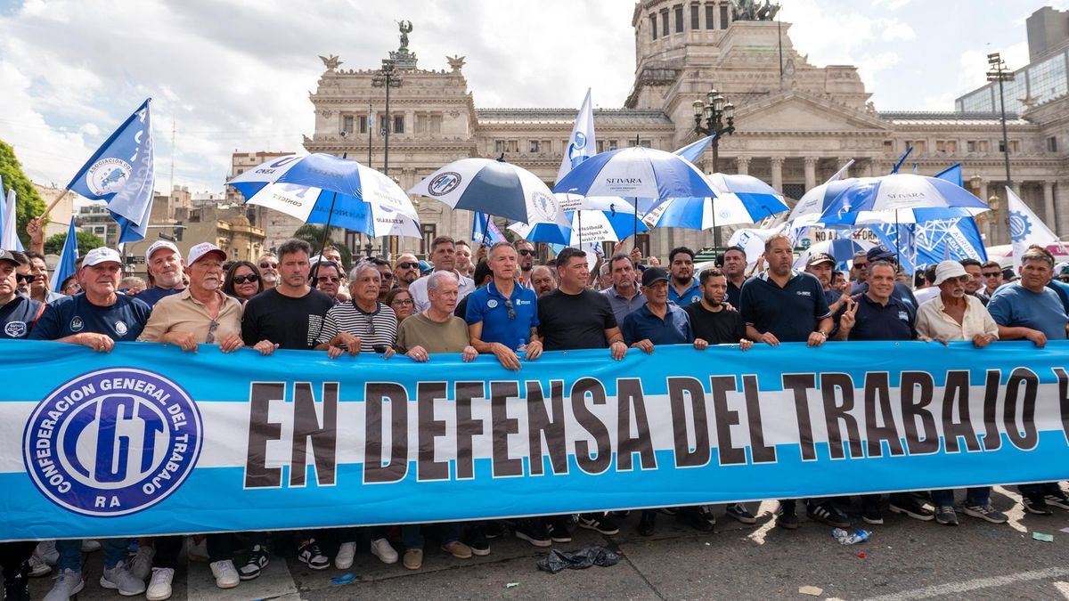 La CGT confirmó paro nacional por 24 horas contra la reforma laboral de Javier Milei