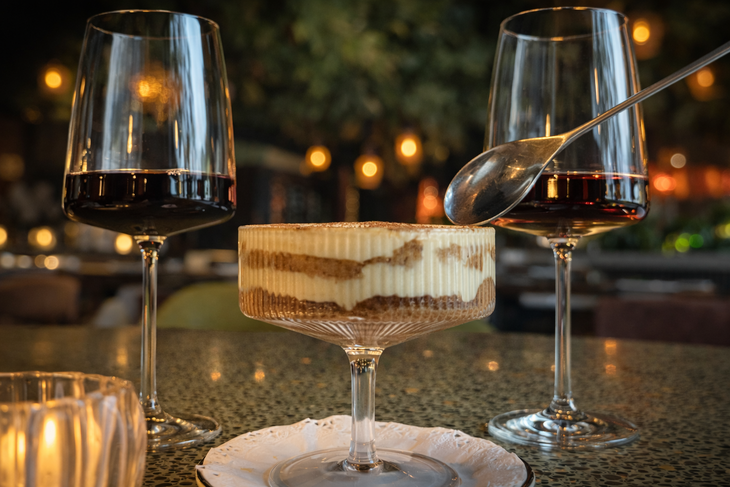 Dirección: Av. Rafael Obligado 7180, Costanera. Dirección: Av. Rafael Obligado 7180, Costanera.