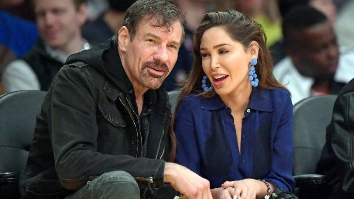 Henry Nicholas y Ashley Fargo, acusados de narcotráfico, tuvieron que pagar un millón de dólares para evitar la cárcel. Henry Nicholas y Ashley Fargo, acusados de narcotráfico, tuvieron que pagar un millón de dólares para evitar la cárcel.