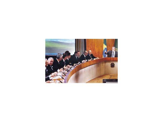 El presidente Lula da Silva reunió ayer a los empresarios en el Palacio del Planalto para anunciarles el nuevo paquete de medidas.