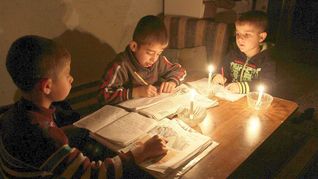 Sin luz. Se estima que 1.100 millones de personas en todo el mundo aún no tienen acceso a la energía básica.