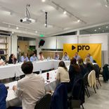 Diego Santilli encabezó anoche el asado de los diputados del PRO sin Mauricio Macri. Diego Santilli encabezó anoche el asado de los diputados del PRO sin Mauricio Macri.