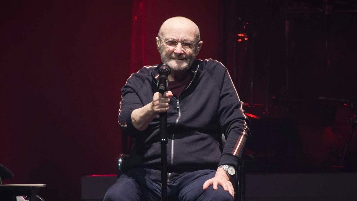 Due to health problems Phil Collins said goodbye to the stage