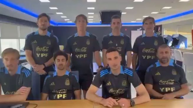 El cuerpo técnico de la Selección argentina envió un mensaje de aliento a los bahienses por el desastre natural.