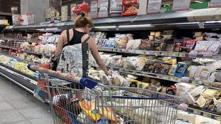 Uruguay se abarata frente a Brasil con un mínimo histórico en su brecha de precios.