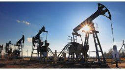 El petróleo se mantiene por encima de los u$s100