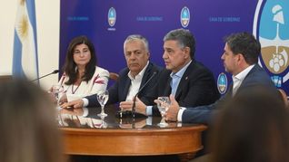 Jorge Macri y Alfredo Cornejo durante el anuncio en la ciudad de Mendoza. Jorge Macri y Alfredo Cornejo durante el anuncio en la ciudad de Mendoza.