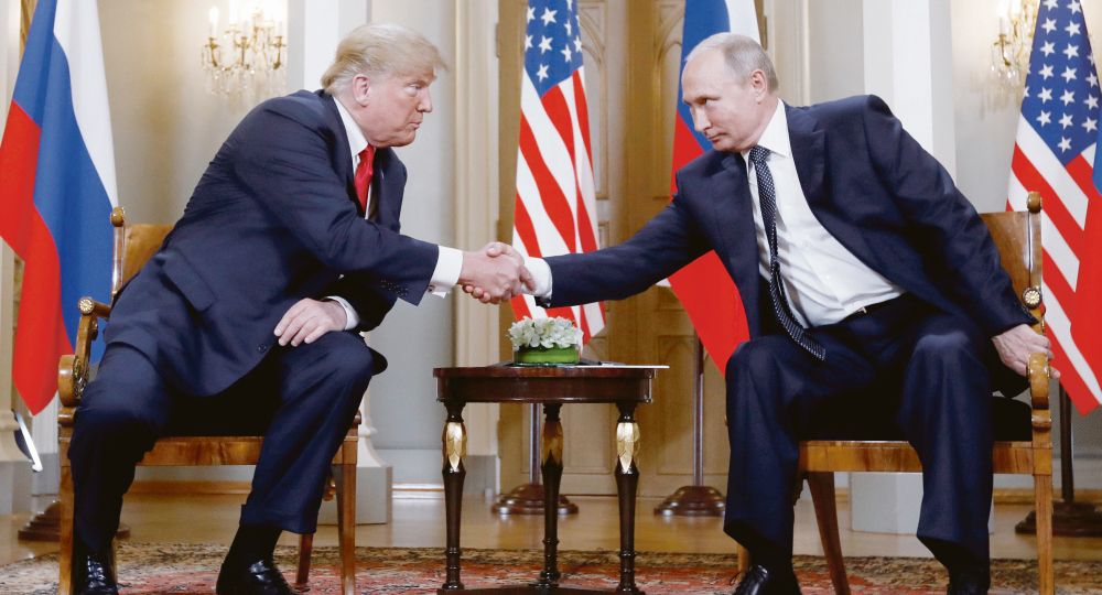 Los presidentes de Estados Unidos, Donald Trump, y Rusia, Vladimir Putin, llegaron a un primer acuerdo de alto al fuego este martes en una conversación telefónica.