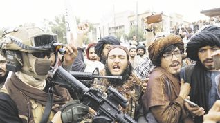 CELEBRACIONES. Los talibanes celebraron ayer en las calles de Kabul el primer aniversario desde las salidas de las tropas de EE.UU y su retorno al Gobierno.