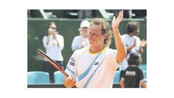 Nalbandian no pudo recuperar masa muscular para poder jugar la próxima semana en Niza y decidió bajarse de Roland Garros.