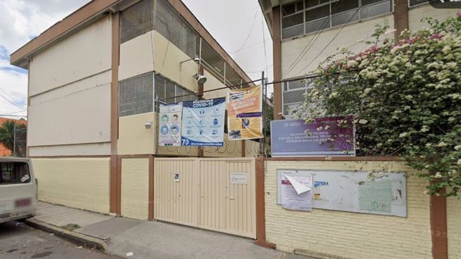 La fachada de la Secundaria Técnica 70 de Iztapalapa.