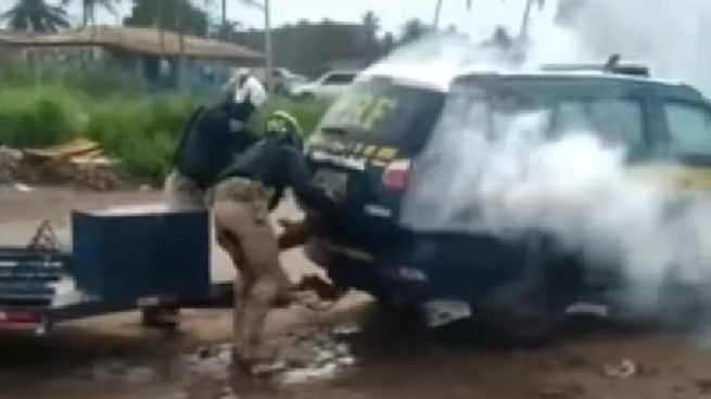 Brasil policía federal baúl gas pimienta
