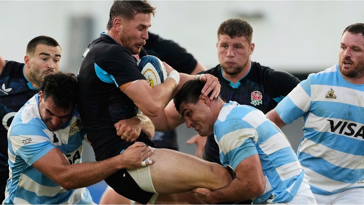 The racism scandal that shakes the Pumas for the hard complaint made England
