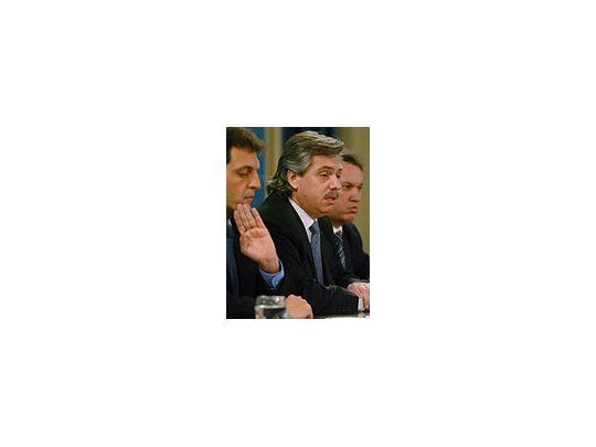 Gobierno vuelve a eludir a Macri