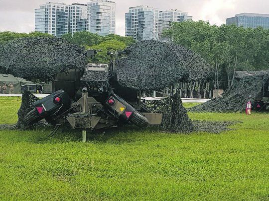 REFUERZOS. Cañones antiaéreos ubicados en Vicente López por si falla la interceptación de un avión ilegal.