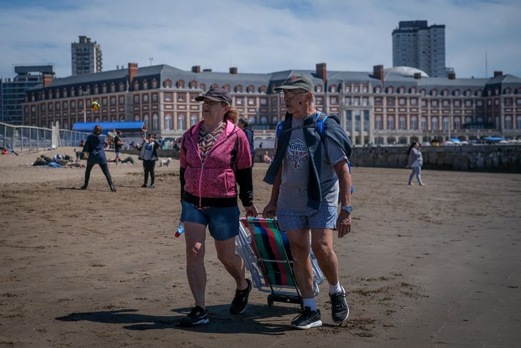 Boom en el fin de semana largo: turistas gastaron más de $17.000 millones y el sector proyecta una gran temporada en verano