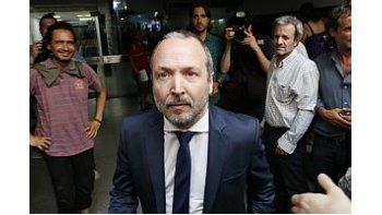 Martín Sabbatella, tras el anuncio de la intervención.