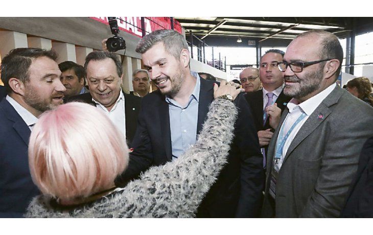 ámbito.com | Descongelado. El jefe de Gabinete volvió a mostrarse en los últimos días. Ayer estuvo en una feria de turismo. Hoy lo espera la oposición en la Cámara de Diputados.