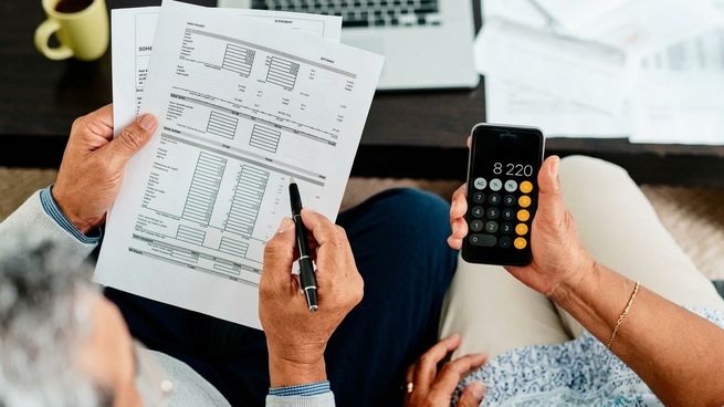 Con expensas que promedian casi $260.000 en CABA, crece la mora y se vuelve clave anticipar deudas para evitar conflictos y juicios en los edificios