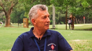 Mauricio Macri jugando al bridge.
