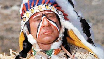 locuras en el oeste. Brooks, el cacique judío que dice “Shalom”. locuras en el oeste. Brooks, el cacique judío que dice “Shalom”.