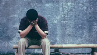 El llanto puede ser una respuesta emocional natural del organismo. El llanto puede ser una respuesta emocional natural del organismo.