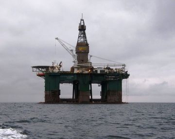 Declaran ilegal la operación de una petrolera cerca de las islas Malvinas