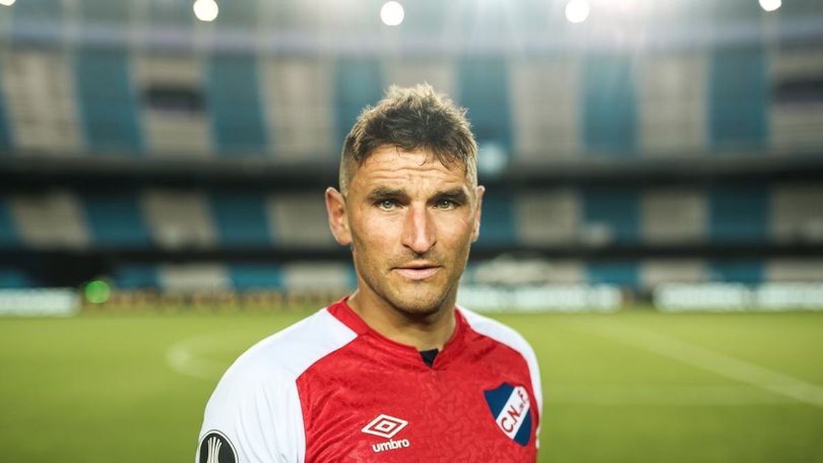 Forward Gonzalo Bergessio returns to Platense
