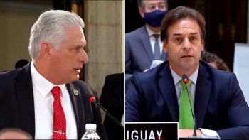tenso cruce entre los presidente de uruguay y cuba en la celac