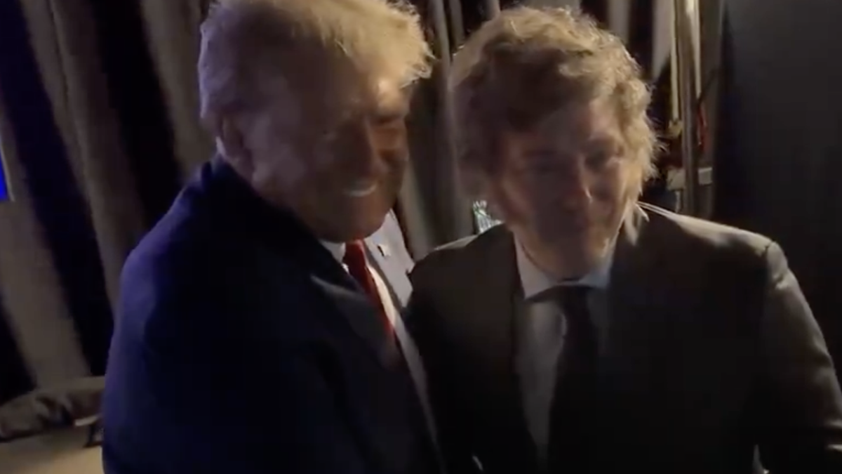 USA: the Government prays for a victory for Donald Trump and closely follows the elections
