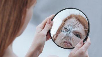 El tratamiento para la dismorfia corporal incluye terapias psicológicas, psiquiátricas y nutricionales con profesionales especializados.&nbsp;