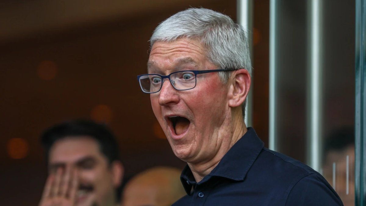 De cuánto es la fortuna de Tim Cook, tras dejar la dirección de Apple