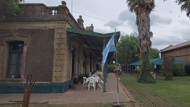 Estación de trenes del pueblo de Gouin, ahora restaurante.