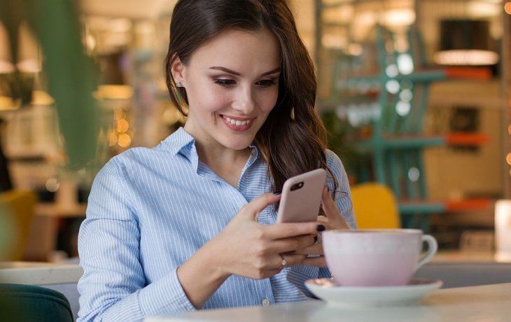 facebook lanzo una aplicacion para ganar plata contestando encuestas