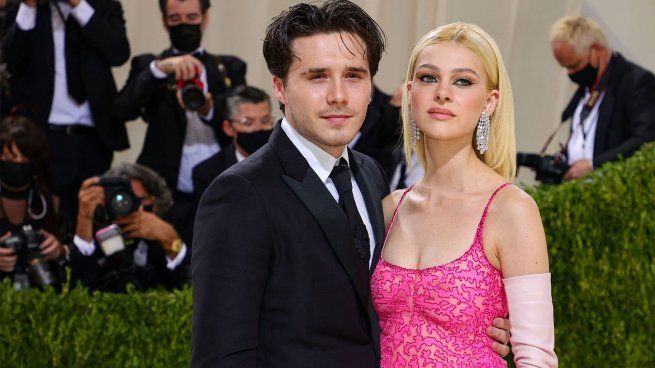 La figura de Hollywood y su esposo viven un complicado momento con el exfutbolista y la excantante.&nbsp;