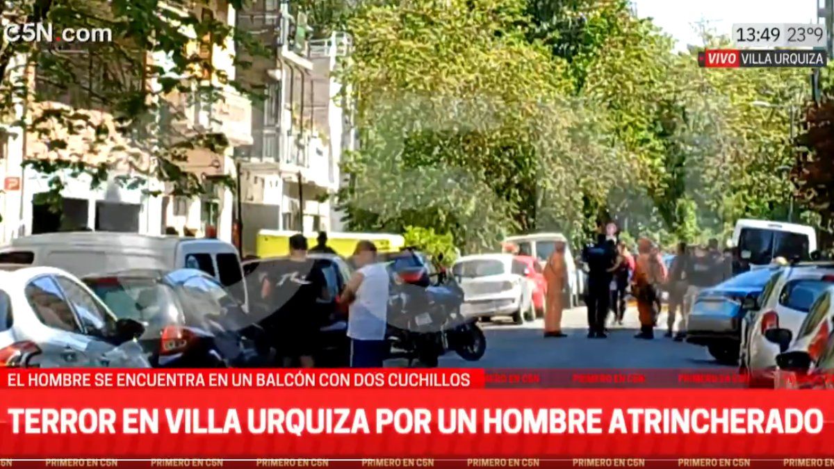 Tension in Villa Urquiza due to an entrenched man: he threatened with a Molotov cocktail and was subdued