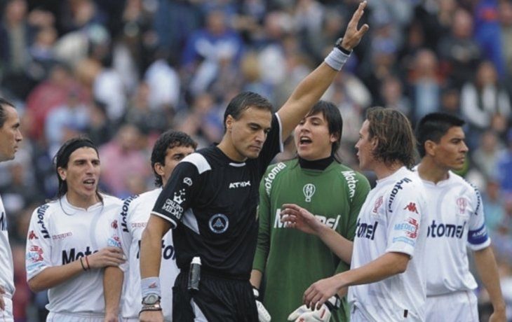 A 10 años de la polémica definición entre el Huracán de Cappa y Vélez