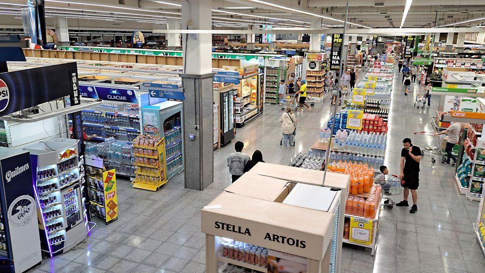 El mercado calcula si llegará el pass-througha las gondolas.