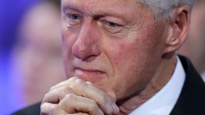 Bill Clinton debió ser hospitalizado por un cuadro febril.&nbsp;