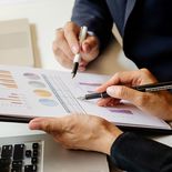 La encuesta del BCU correspondiente a febrero relevó las proyecciones de 23 instituciones financieras, consultoras y analistas independientes sobre inflación y crecimiento. La encuesta del BCU correspondiente a febrero relevó las proyecciones de 23 instituciones financieras, consultoras y analistas independientes sobre inflación y crecimiento.