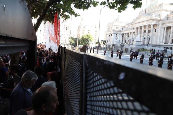 Se esperan más de 2.000 efectivos, entre policías de la Ciudad y fuerzas federales. Se esperan más de 2.000 efectivos, entre policías de la Ciudad y fuerzas federales.