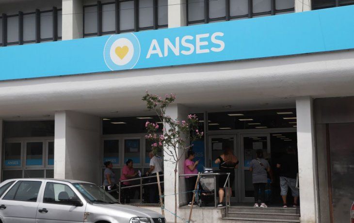 ANSES.
