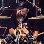 El histórico baterista de heavy metal tenía 59 años. El histórico baterista de heavy metal tenía 59 años.